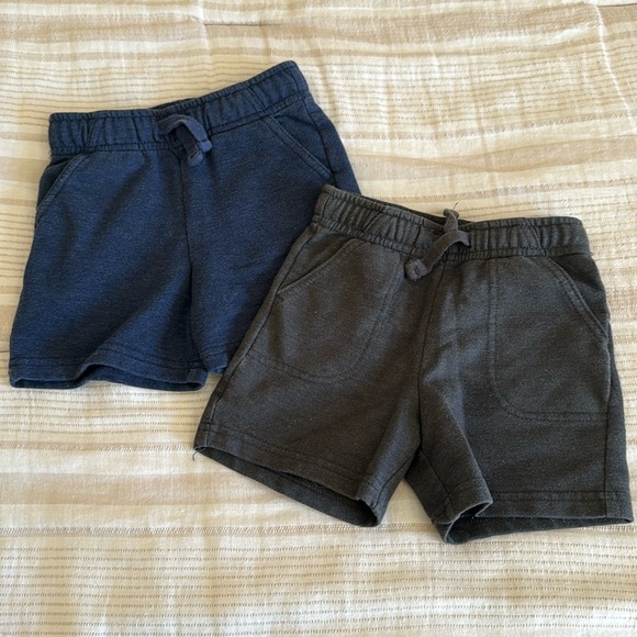 Neutral/Boy 18 Month Shorts Set - Picture 1 of 1